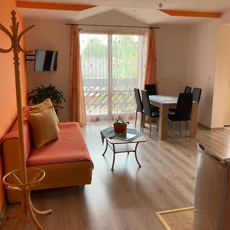 Elena Penzion Smižany