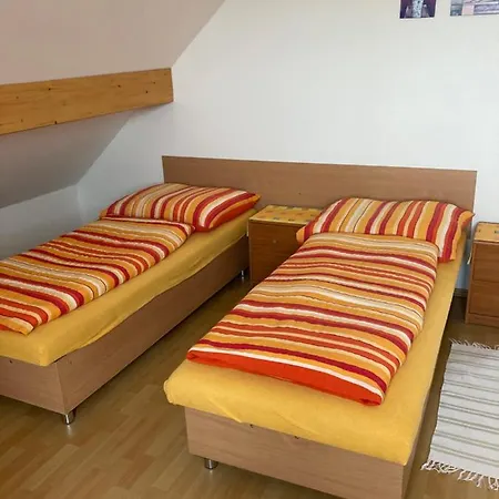 埃琳娜别墅旅馆 斯米扎尼